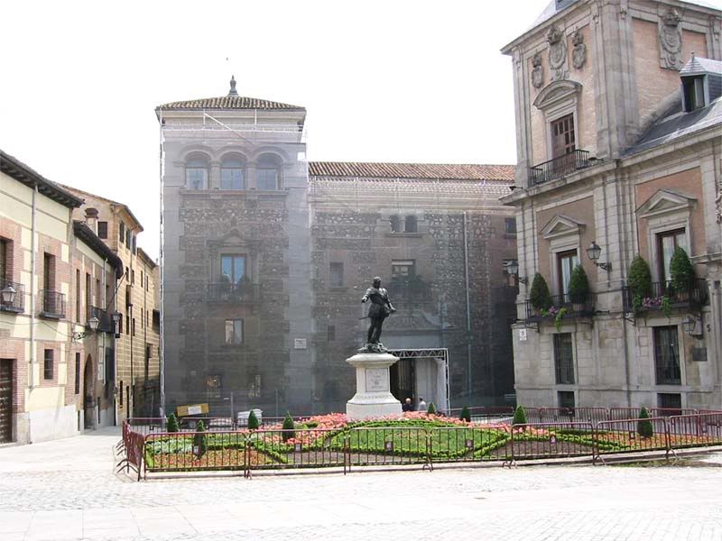 20080527190832_madrid_casa_de_cisne.jpg