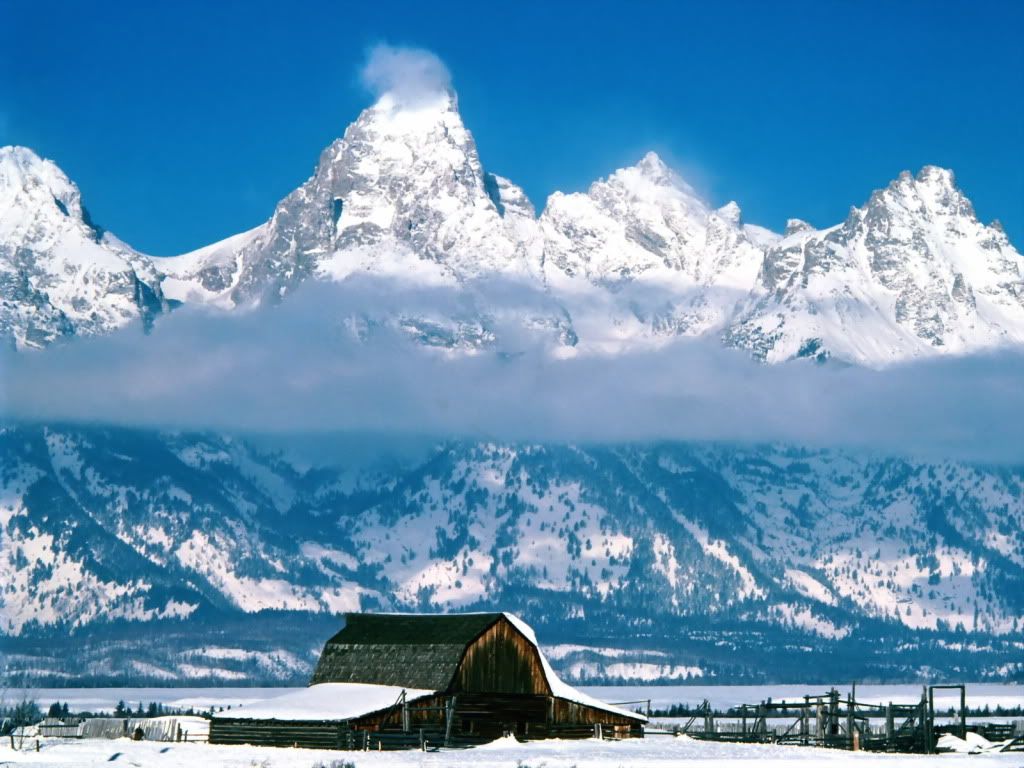 SnowCappedGrandTetonsWyomin.jpg