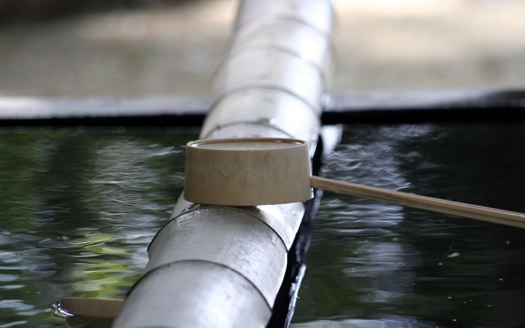 hishaku-and-water-wallpapers_13713_.jpg