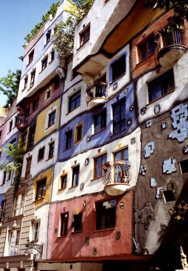 hundertwasse-house.jpg