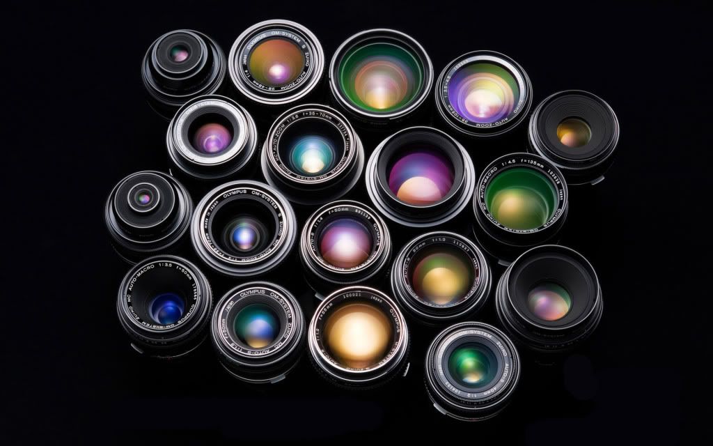 olympus-eyes-wallpapers_8208_1920x1.jpg