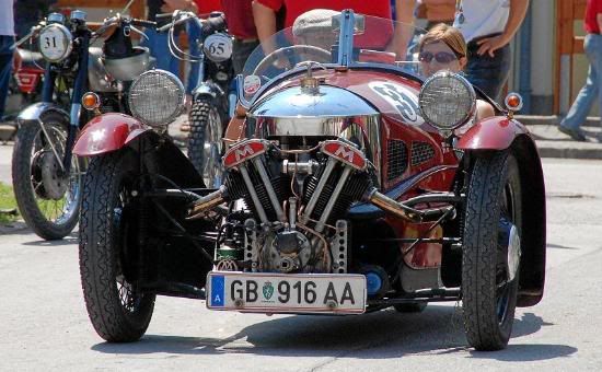 threewheeler_o-1.jpg