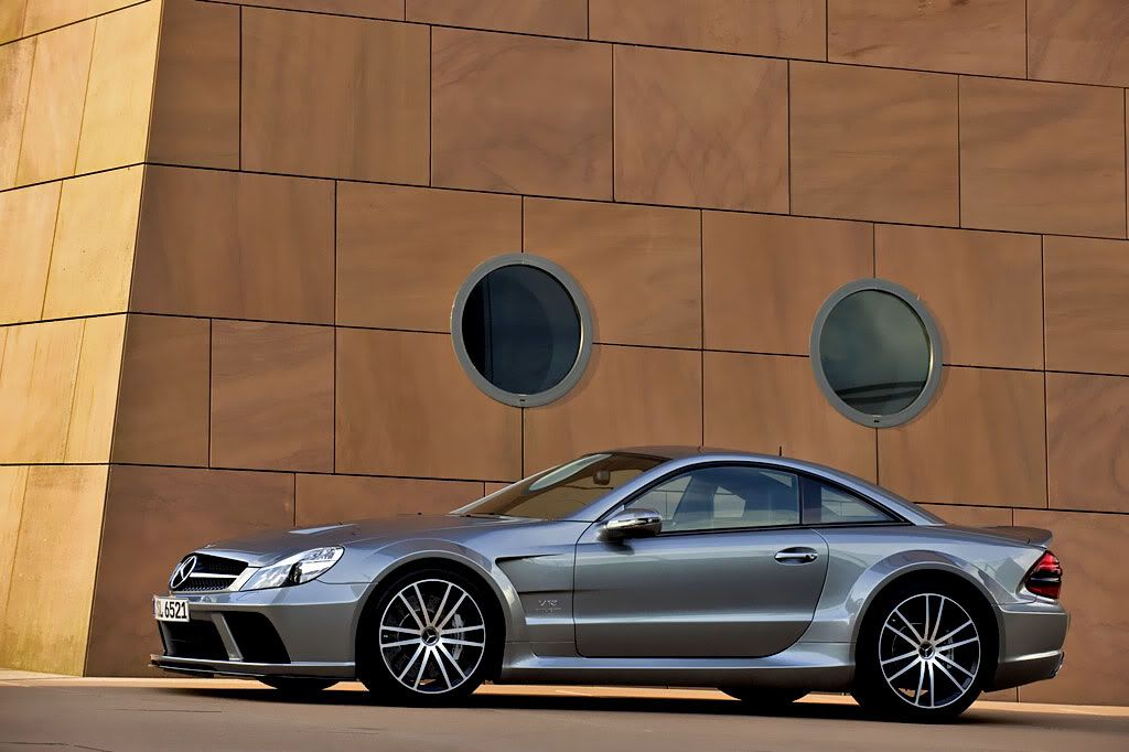 amg_7_big_100708.jpg