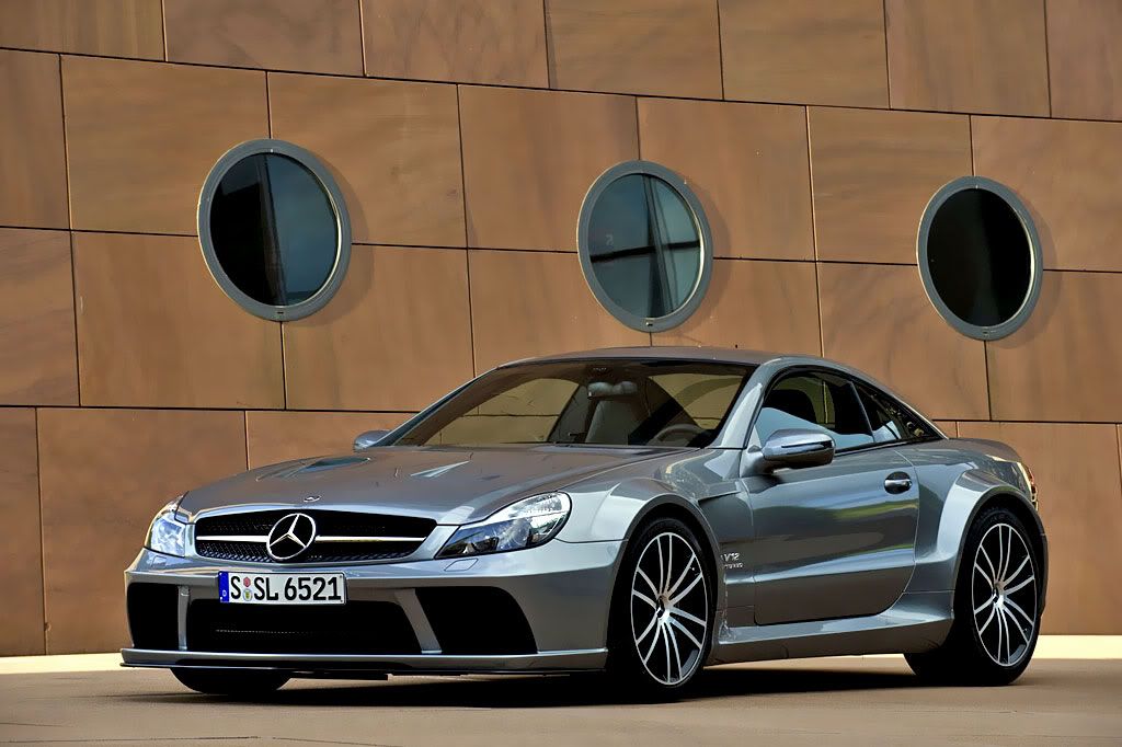 amg_8_big_100708.jpg
