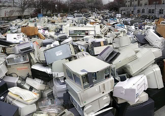 1247719896_computer_cemeteries_16.jpg