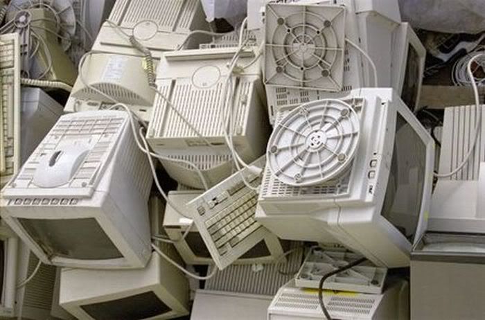 1247719909_computer_cemeteries_07.jpg