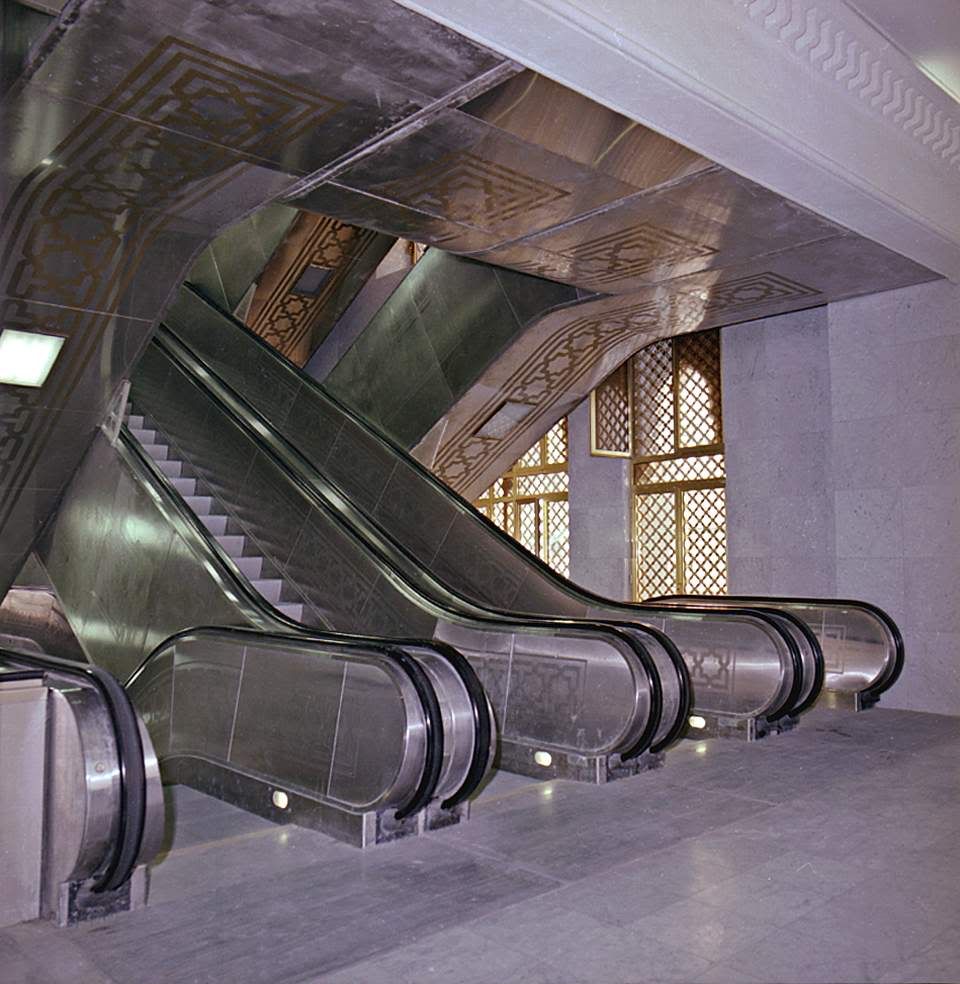 2225-3.jpg