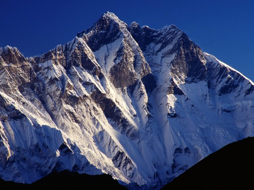 ThePeakofMountLhotseTengpocheSagarm.jpg