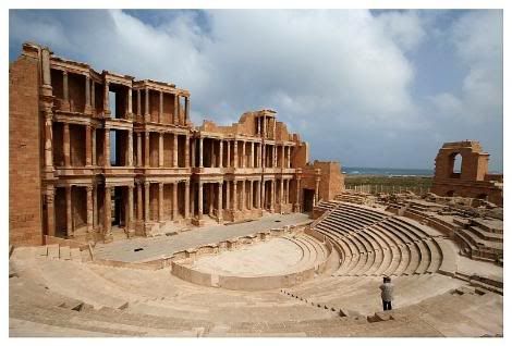 libya_sabratha_theater1_070918-1.jpg
