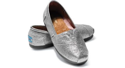 Toms Shoes Jackson on Giving Shoes In Mississippi Louisiana And Florida Pretty Awesome Huh