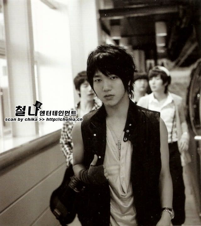 9630f8d9e05a0e0f5a26463dcf7b46f3122.jpg yesung image by proxik