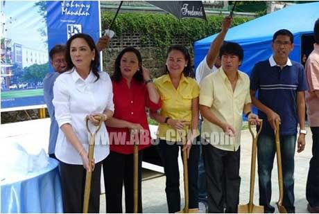 Willie Revillame Groundbreaks P600M-Worth Wil Theater Mall